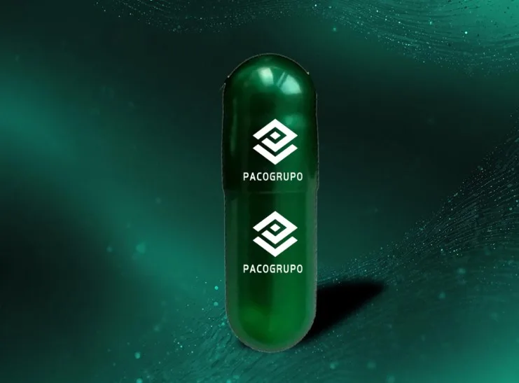 Imprima su texto, marca o logo tanto en la tapa como en el cuerpo de la cápsula. Utilizamos tintas de grado farmacéutico que cumplen con los estándares internacionales de seguridad, como la Farmacopea de Estados Unidos. Estos estándares aseguran el cumplimiento de pruebas, procedimientos y buenas prácticas necesarios en la producción de productos para la industria farmacéutica.
